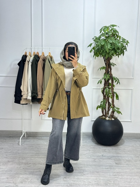 بارونی آیرا