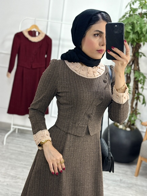 پیراهن مرواریدی