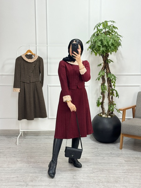 پیراهن مرواریدی