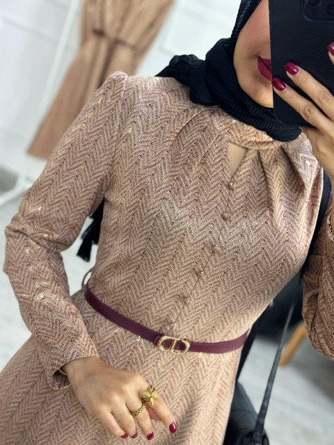 پیراهن طلاکوب دلربا