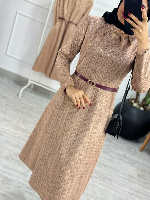 پیراهن طلاکوب دلربا