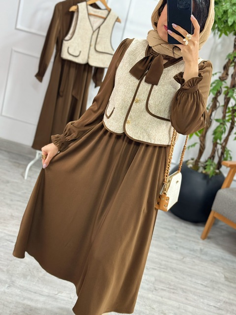 پیراهن و ژیله هلنا