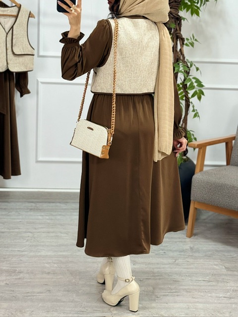 پیراهن و ژیله هلنا