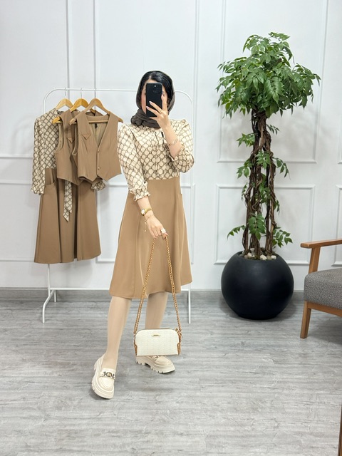 پیراهن و ژیله گلوریا