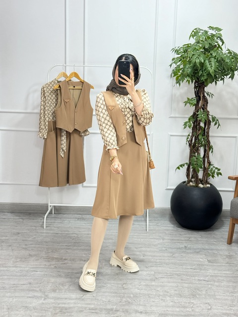 پیراهن و ژیله گلوریا