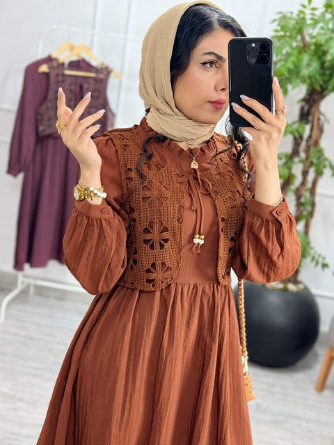 پیراهن و ژیله آوینا