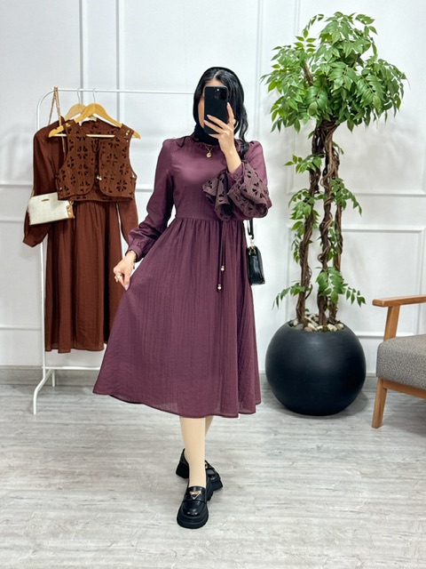 پیراهن و ژیله آوینا