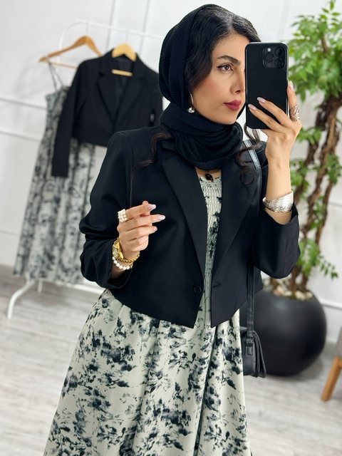 کت و سارافون‌کلارا