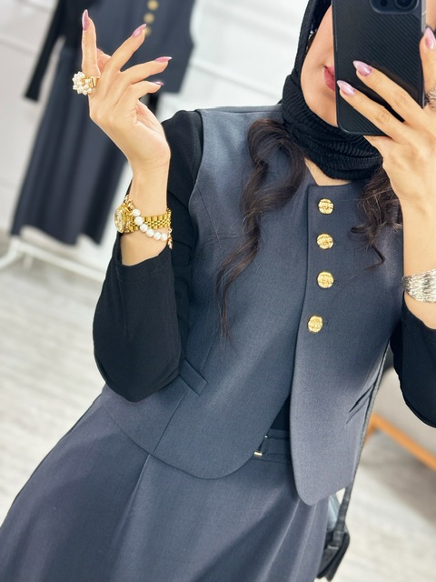 پیراهن و ژیله رایا