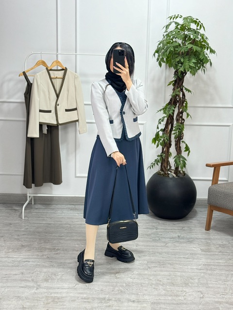 کت و سارافون هلما