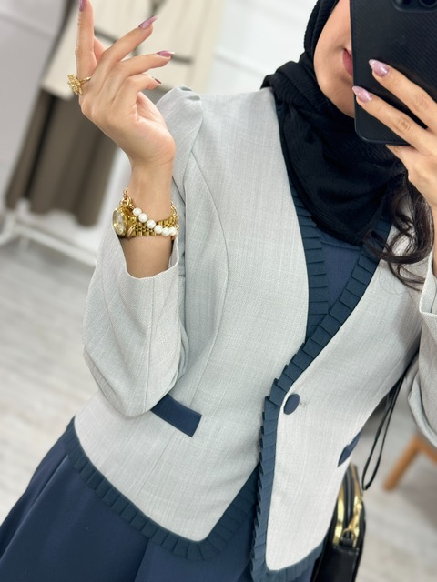 کت و سارافون هلما