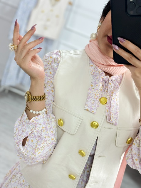 پیراهن و ژیله تانیا