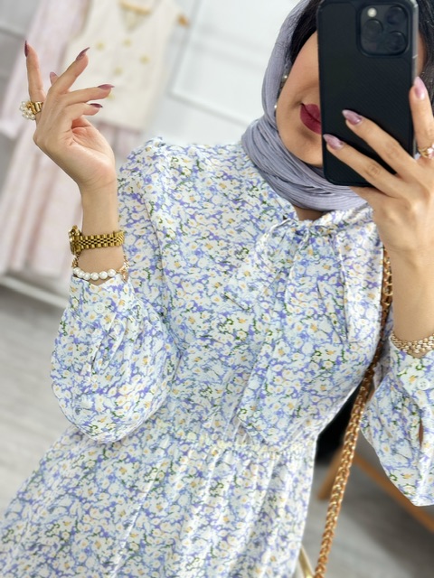 پیراهن و ژیله تانیا