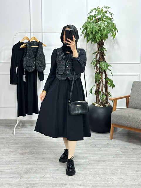 پیراهن و ژیله پولکی هلسا