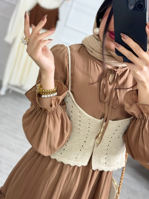 پیراهن و ژیله آیناز