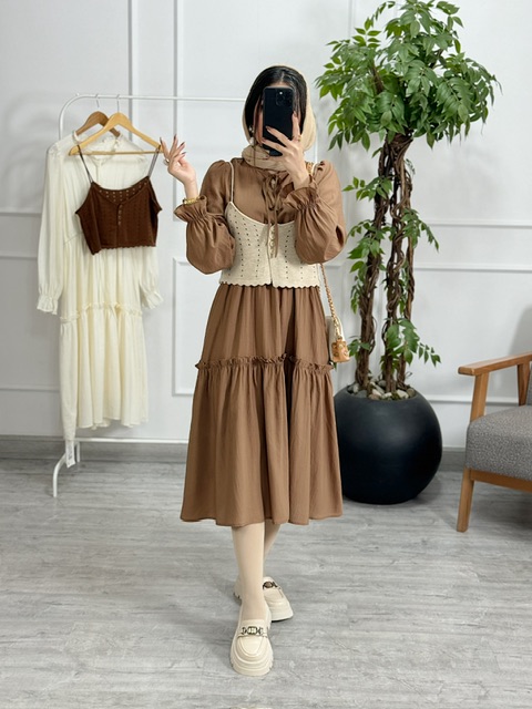 پیراهن و ژیله آیناز