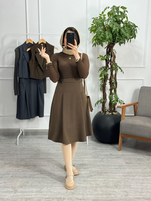 پیراهن و ژیله الینا