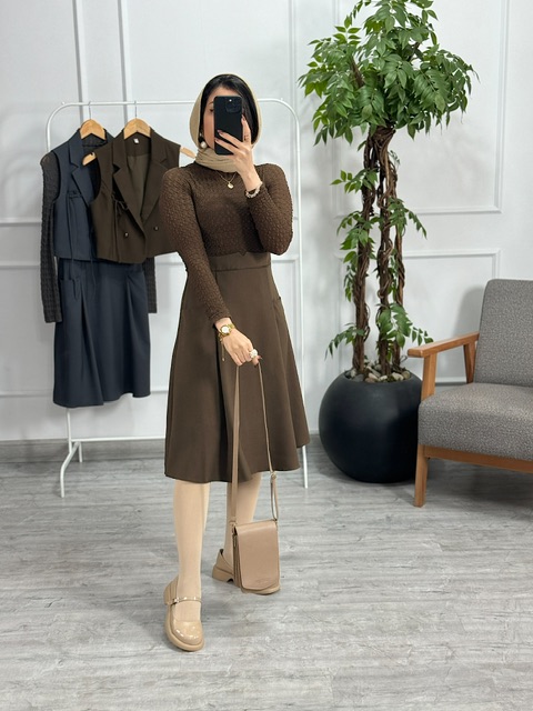 پیراهن و ژیله الینا